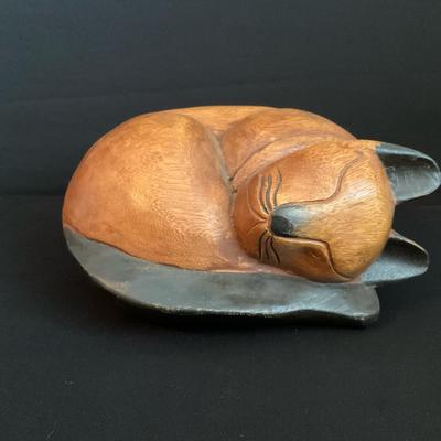 Wooden Cat Sculpture 