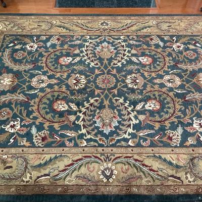 Heirloom Antique Gray 8 X 11 Wool Rug 