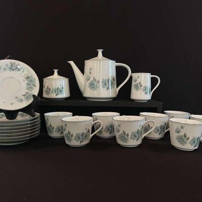 Noritake Royal Ceramics “Alouette” Tea Set