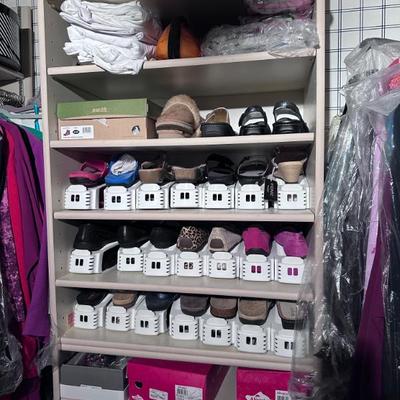 Sale Photo Thumbnail #408