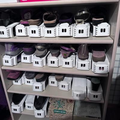 Sale Photo Thumbnail #410