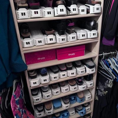Sale Photo Thumbnail #407