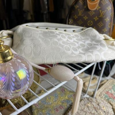 Sale Photo Thumbnail #478