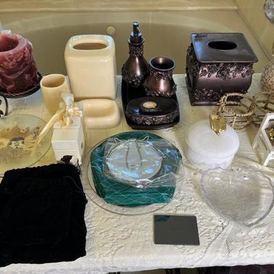 Sale Photo Thumbnail #547