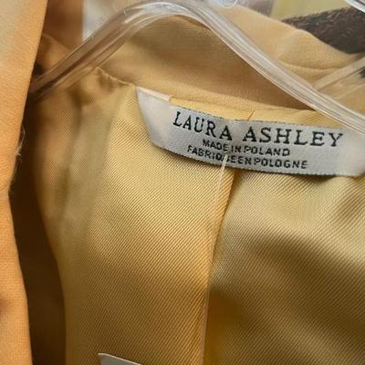 Sale Photo Thumbnail #361