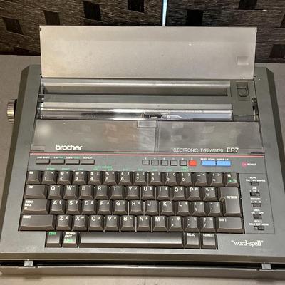 Brother EP7 Electronic Typewriter (Works, Needs Ink)