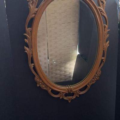 Vintage Oval Mirror With Decorative Frame, 29” x 18”