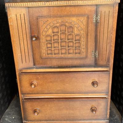 Early 1900's L. Marcus Ltd. Oak Cabinet/Cupboard with Carved Detail Top Door