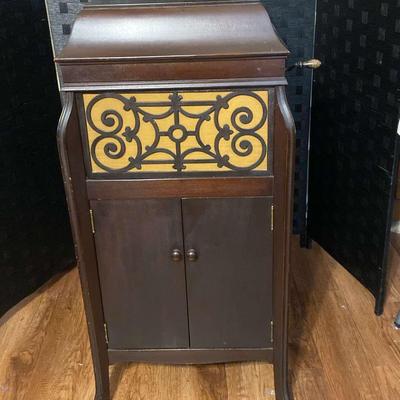 Antique Cecilian Phonograph Record Player (measurements In Pics)