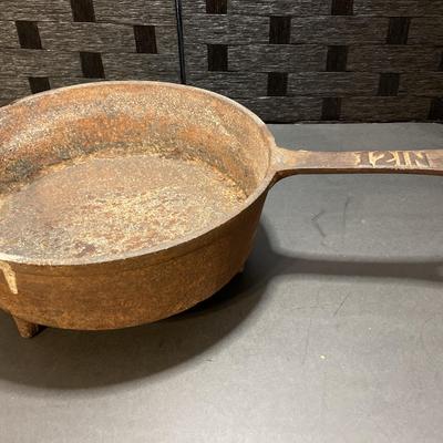 Footed Cast Iron Pot (5H”x12W”), Needs Reconditioning 