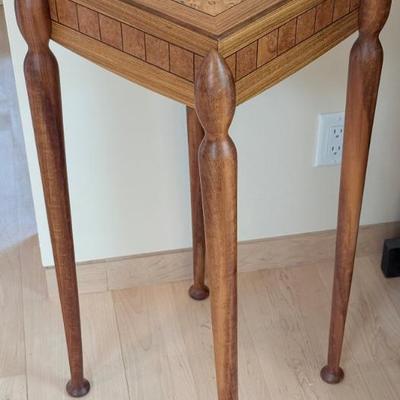 R H Leonard 2003 No. 2765BG Maple Zebra Wood London Plain Pernambuco Legs Hand Made Table