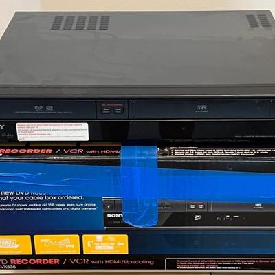 Sony RDR-vX535 Video Cassette And DVD Recorder With Original Box