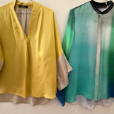 (2) Nordstrom Ellie Tahari Ladies Vintage Shirts S And M