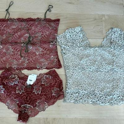 Leigh Bantivoglio Size Large Ladies Top And Underwear New With Tag, Neiman Marcus Ladies M Top