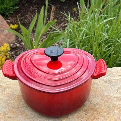 Le Creuset Red Enamel Cast Iron Lidded Heart Dish 