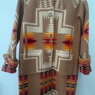 Pendleton Women's 1930's Archive Tan Harding Coat Size Medium 