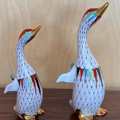 Pair Of Hollohaza Hungary Hand Painted Porcelain Fishnet Duck Figurines