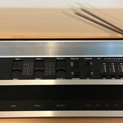 Bang & Olufsen Of Denmark Beomaster 2400 Tuner Receiver 