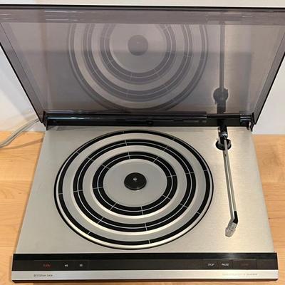 Bang & Olufsen Of Denmark Beogram 3404 Turn Table With Dust Cover