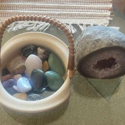 LLS025 Agate Geode And Pretty Polished Stones 