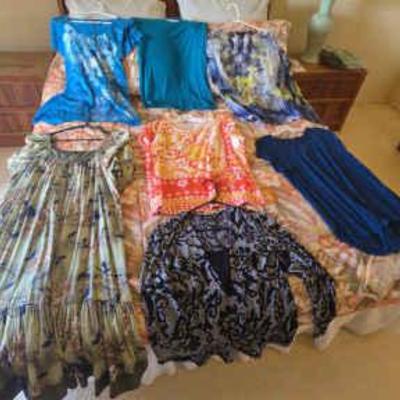 LLS114 Seven Garment Woman's Clothes Set