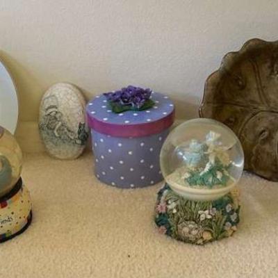 LLS120- Snowglobe And Various Ceramic Decor Lot