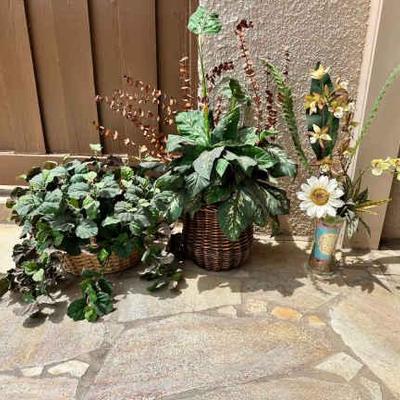 LLS053- Artificial Plant Lot