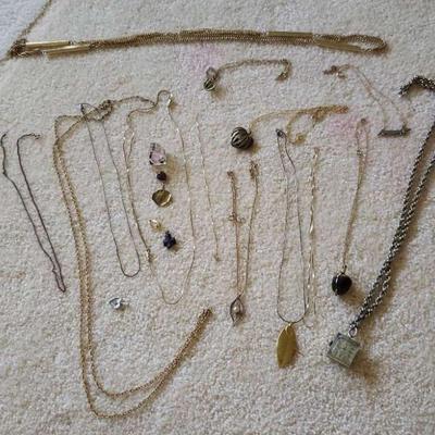 LLS106- Vintage Costume Jewelry Necklaces