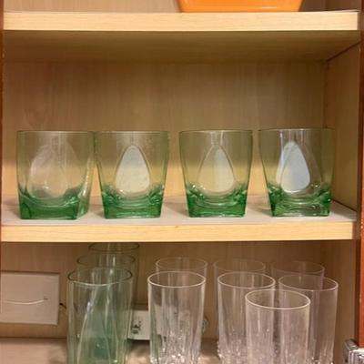 LLS077 Glass and Plastic Cups, Ceramic Cook & Serve Dishes