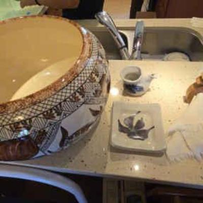 LLS078 Hawaiian Ceramic Bowl, Handmade Pottery Creamer & Plate, Linen Napkin With Wooden Napkin Ring