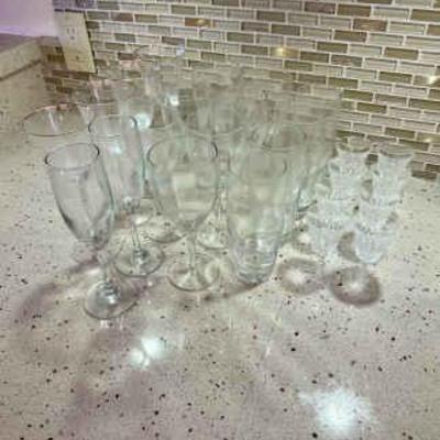 LLS038-Glassware Lot