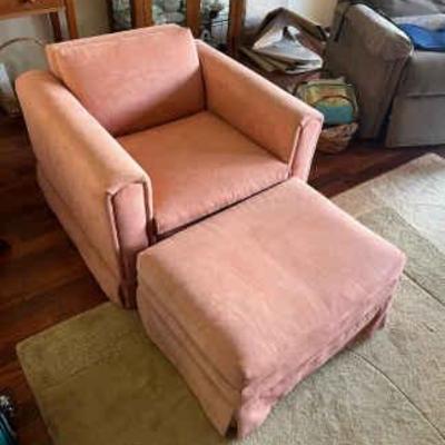 LLS002 Pink Plush Accent Chair With Matching Leg Rest