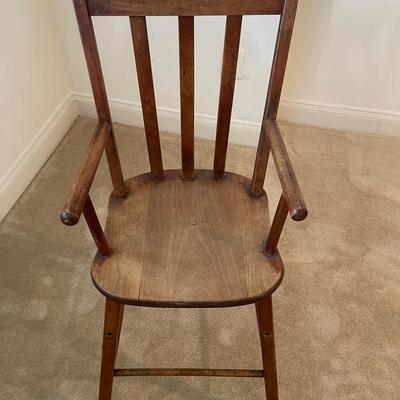 Lovely Vintage High Chair (decorative use only)