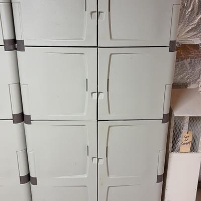 Rubbermaid Full Cabinet (5A35 / 7083)