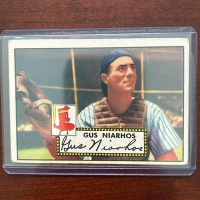 1952 Topps Baseball Card.  Gus Niarhos - Boston Red Sox. #121 Red Back