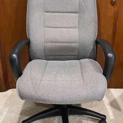 High Back Upholstered Swivel Office Chair