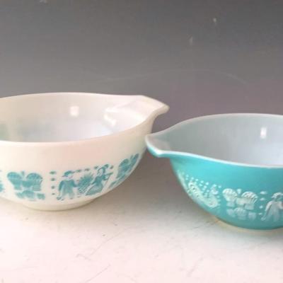 Vintage Pyrex Cinderella Mixing Bowls (Butterprint Pattern)