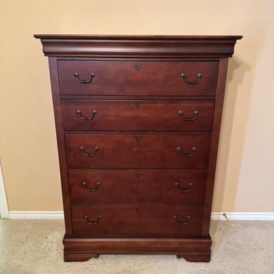 Broyhill Five-Drawer Dresser