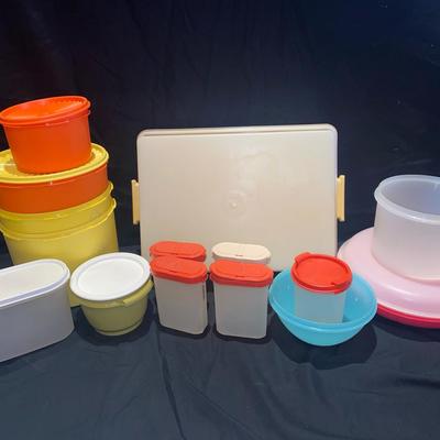 Tupperware 