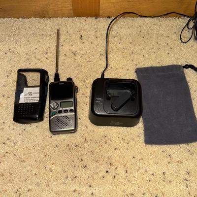 ICOM Reciever + Charger 