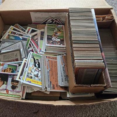 Topps 1977-1981 Football & Baseball Cards 