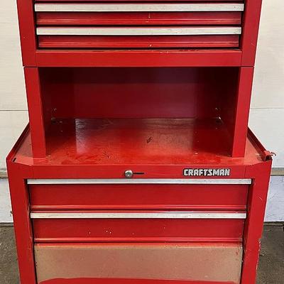CRAFTSMAN Rolling Tool Chest With Included Miscellaneous Tools