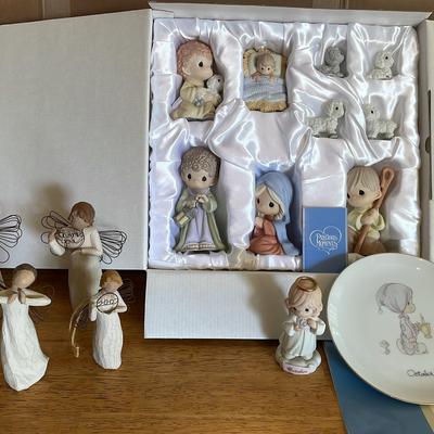 Precious Moments And Willow Tree Lot 