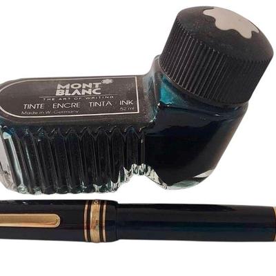 Monte Blanc Fountain Pen With 14k Gold Nib & Monte Blanc Ink