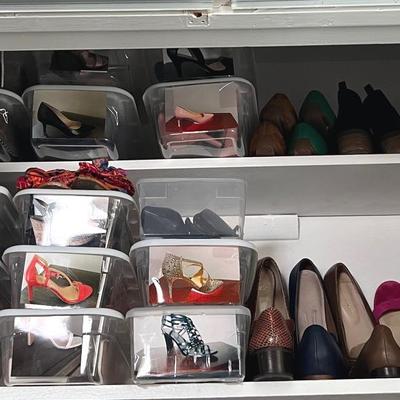 Huge Lot Of Women’s Shoes 6.5-7- Ugg, Vince Camuto, Sperrys And More