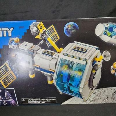 Sh294 lego space set