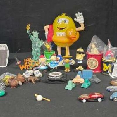 Sh328 knicks knacks