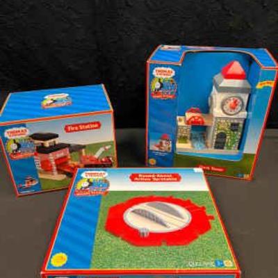 Sh379 thomas the train accessories