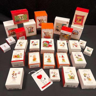 Sh322 keepsake ornaments peanuts 1