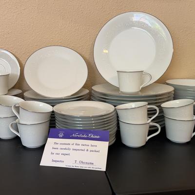 Noritake "Reina"  Japan China Set